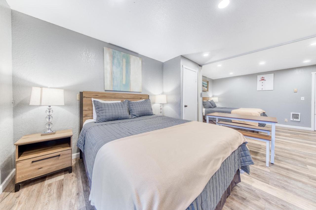 Sea Treasures Inn #211 & #212 Rockaway Beach Extérieur photo
