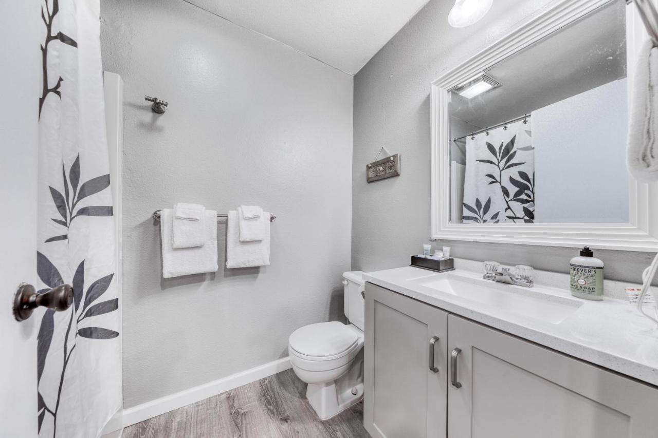 Sea Treasures Inn #211 & #212 Rockaway Beach Extérieur photo
